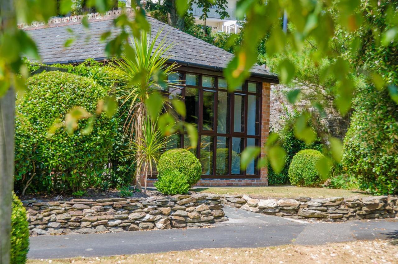 Luxury Victorian School With Views Of Harbour Villa Fowey Dış mekan fotoğraf