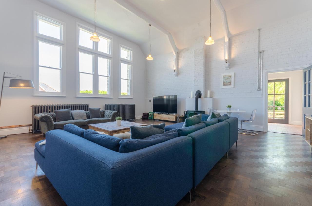 Luxury Victorian School With Views Of Harbour Villa Fowey Dış mekan fotoğraf